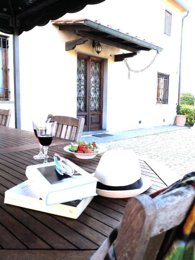 La Cheta Villa Monsagrati Eksteriør billede
