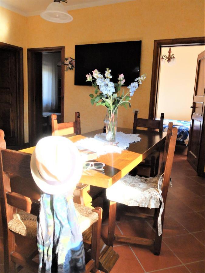 La Cheta Villa Monsagrati Eksteriør billede